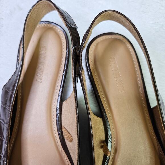 Old Navy Faux Leather Slingback Gold Chain Career Wear Flats Chocolate Size 6 - Picture 5 of 9